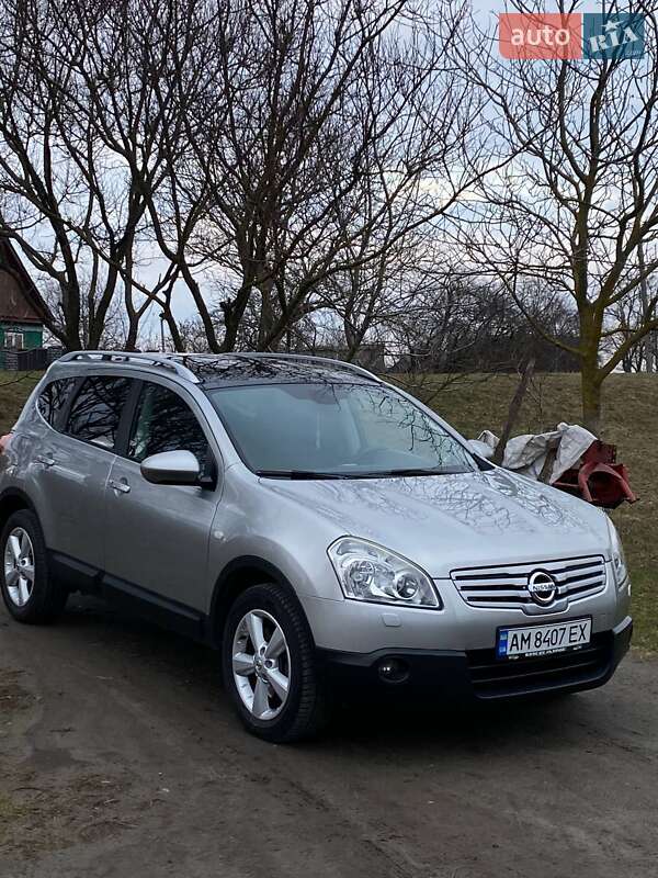 Позашляховик / Кросовер Nissan Qashqai+2 2008 в Звягелі фото 2 Позашляховик / Кросовер Nissan Qashqai+2 2008 в Звягелі
