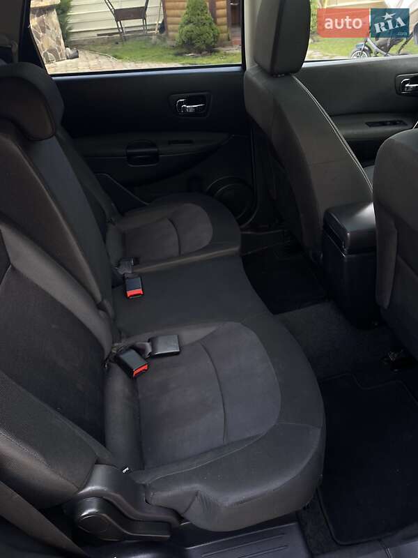 Позашляховик / Кросовер Nissan Qashqai+2 2012 в Коломиї