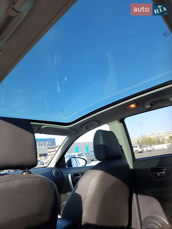 Внедорожник / Кроссовер Nissan Qashqai+2 2011 в Киеве