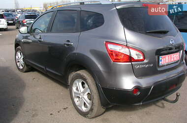 Внедорожник / Кроссовер Nissan Qashqai+2 2013 в Черкассах