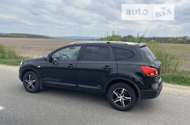 Позашляховик / Кросовер Nissan Qashqai+2 2008 в Долині