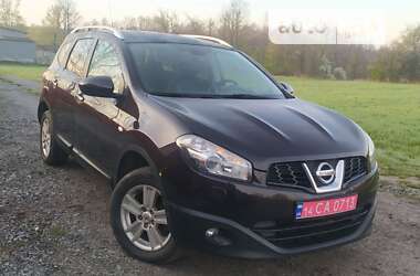 Внедорожник / Кроссовер Nissan Qashqai+2 2010 в Звягеле