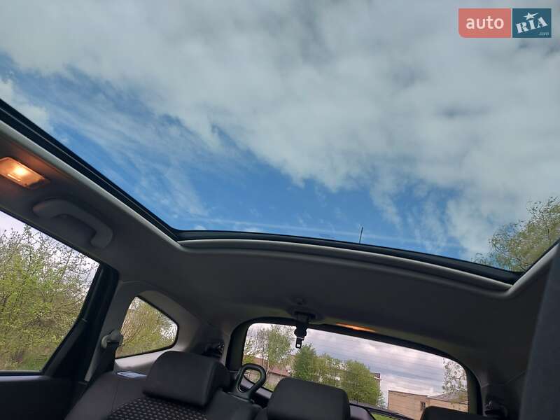 Внедорожник / Кроссовер Nissan Qashqai+2 2009 в Тернополе