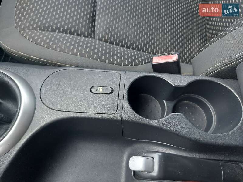 Внедорожник / Кроссовер Nissan Qashqai+2 2009 в Тернополе