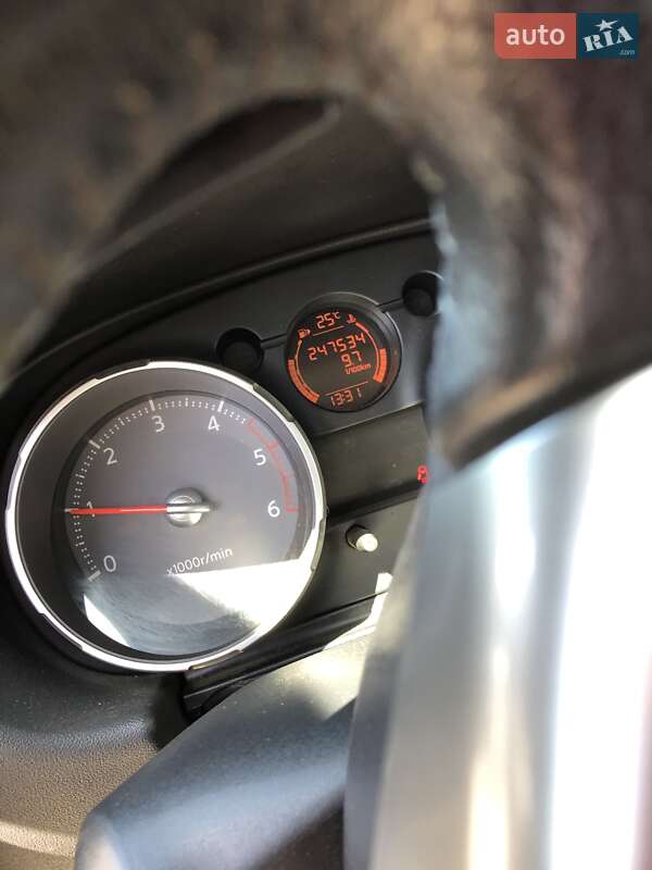 Внедорожник / Кроссовер Nissan Qashqai+2 2009 в Кривом Роге