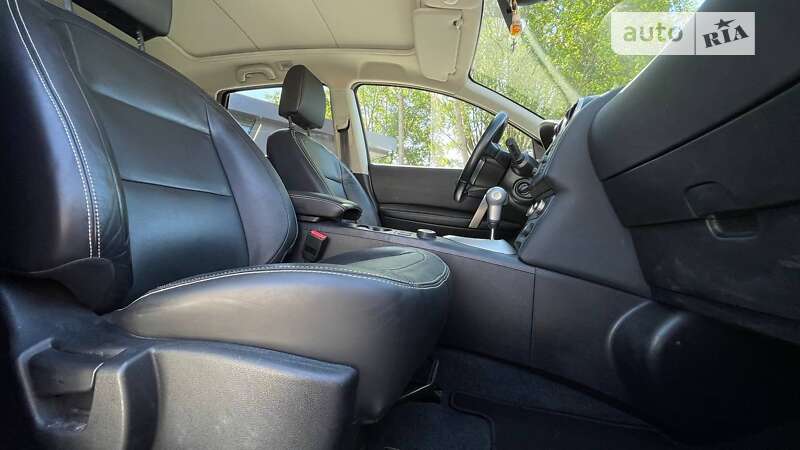 Внедорожник / Кроссовер Nissan Qashqai+2 2012 в Львове