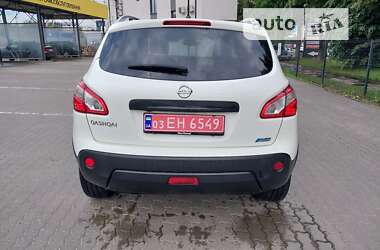 Позашляховик / Кросовер Nissan Qashqai+2 2012 в Луцьку