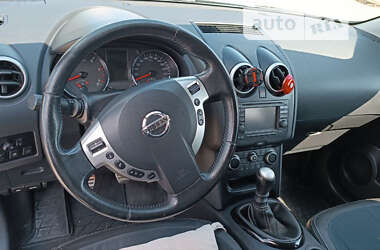 Позашляховик / Кросовер Nissan Qashqai+2 2013 в Луцьку