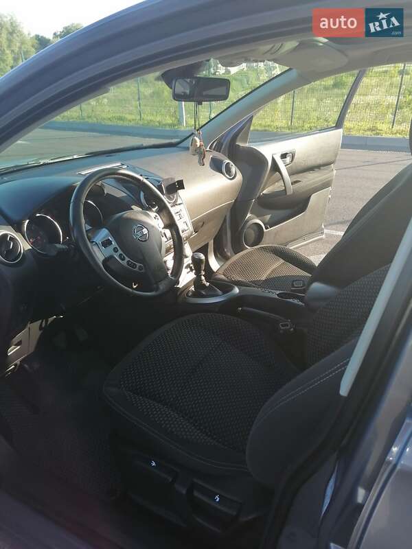 Внедорожник / Кроссовер Nissan Qashqai+2 2009 в Ровно