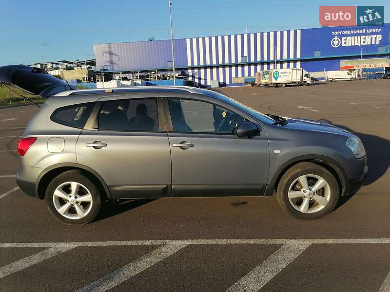 Внедорожник / Кроссовер Nissan Qashqai+2 2009 в Ровно