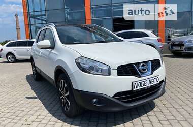 Позашляховик / Кросовер Nissan Qashqai+2 2012 в Львові