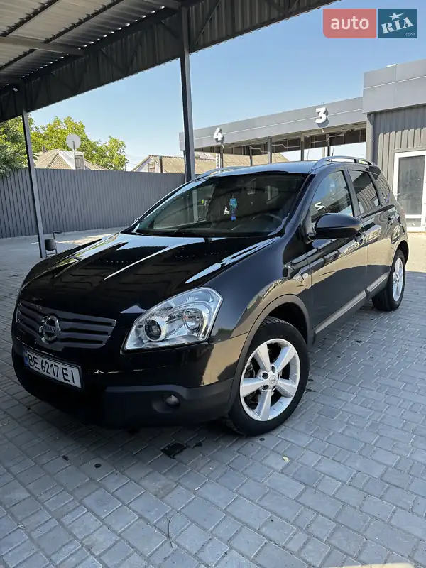 Nissan Qashqai+2