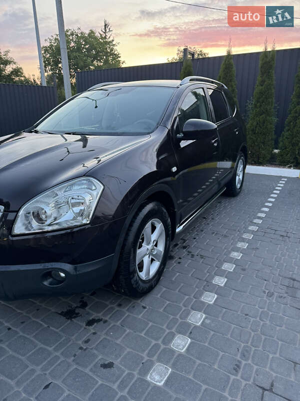 Позашляховик / Кросовер Nissan Qashqai+2 2009 в Іршанському