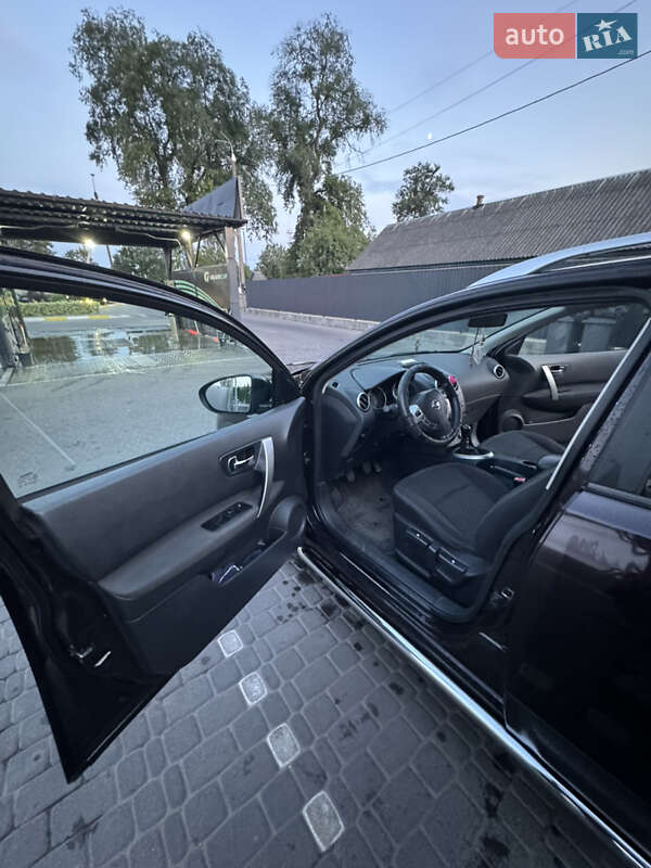 Позашляховик / Кросовер Nissan Qashqai+2 2009 в Іршанському