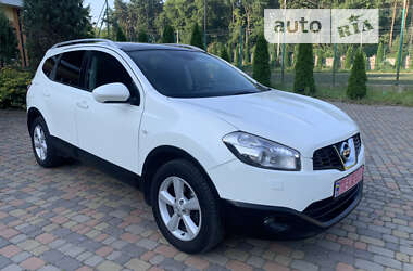 Позашляховик / Кросовер Nissan Qashqai+2 2011 в Рівному