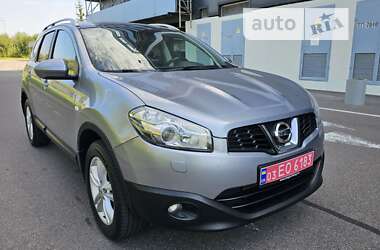 Позашляховик / Кросовер Nissan Qashqai+2 2012 в Києві