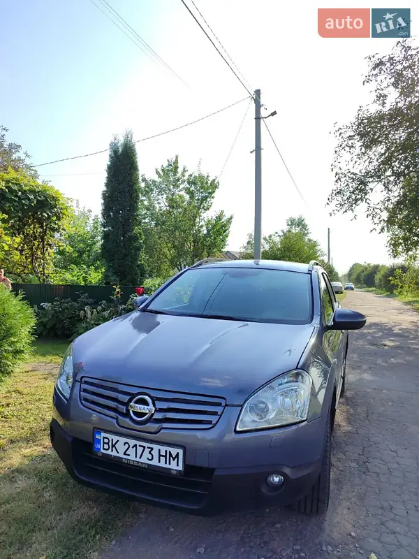 Nissan Qashqai+2