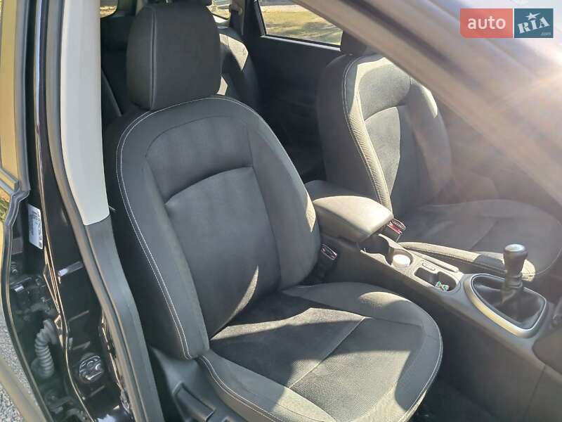 Позашляховик / Кросовер Nissan Qashqai+2 2011 в Сумах