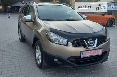 Внедорожник / Кроссовер Nissan Qashqai+2 2011 в Виннице