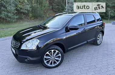 Внедорожник / Кроссовер Nissan Qashqai+2 2009 в Могилев-Подольске