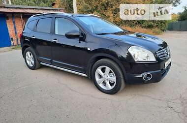 Внедорожник / Кроссовер Nissan Qashqai+2 2010 в Полтаве