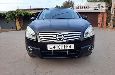 Внедорожник / Кроссовер Nissan Qashqai+2 2010 в Полтаве