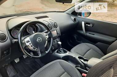 Внедорожник / Кроссовер Nissan Qashqai+2 2010 в Полтаве