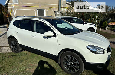 Позашляховик / Кросовер Nissan Qashqai+2 2012 в Василькові