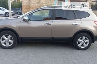 Позашляховик / Кросовер Nissan Qashqai+2 2011 в Вінниці