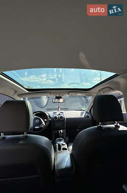 Внедорожник / Кроссовер Nissan Qashqai+2 2011 в 