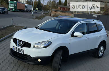 Позашляховик / Кросовер Nissan Qashqai+2 2011 в Вінниці