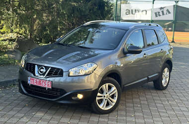 Внедорожник / Кроссовер Nissan Qashqai+2 2012 в Сарнах