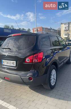 Внедорожник / Кроссовер Nissan Qashqai+2 2009 в Калуше