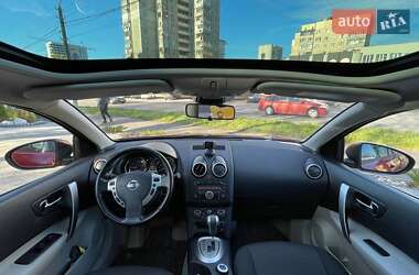 Позашляховик / Кросовер Nissan Qashqai+2 2010 в Львові