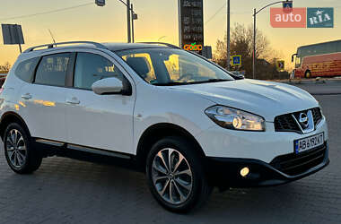 Позашляховик / Кросовер Nissan Qashqai+2 2010 в Вінниці