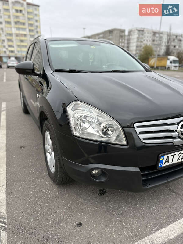 Внедорожник / Кроссовер Nissan Qashqai+2 2009 в Ивано-Франковске