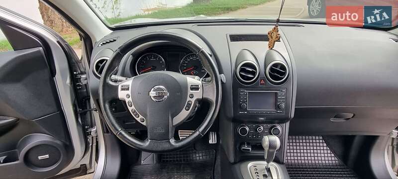 Внедорожник / Кроссовер Nissan Qashqai+2 2012 в Ровно