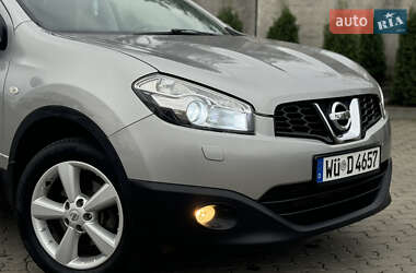 Внедорожник / Кроссовер Nissan Qashqai+2 2011 в Сарнах