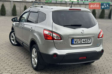 Внедорожник / Кроссовер Nissan Qashqai+2 2011 в Сарнах