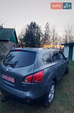 Позашляховик / Кросовер Nissan Qashqai+2 2009 в Білгороді-Дністровському