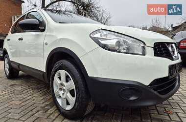 Внедорожник / Кроссовер Nissan Qashqai+2 2010 в Сумах