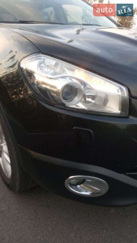 Внедорожник / Кроссовер Nissan Qashqai+2 2011 в Умани