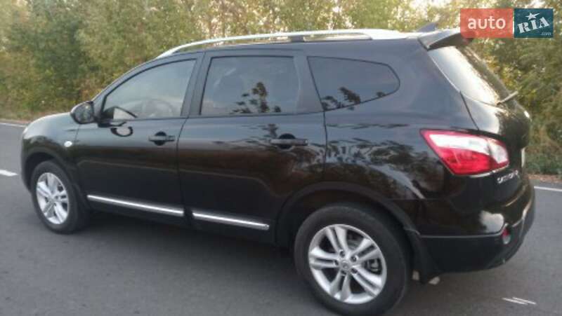 Внедорожник / Кроссовер Nissan Qashqai+2 2011 в Умани