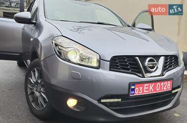 Позашляховик / Кросовер Nissan Qashqai+2 2011 в Вінниці