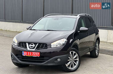 Позашляховик / Кросовер Nissan Qashqai+2 2010 в Луцьку