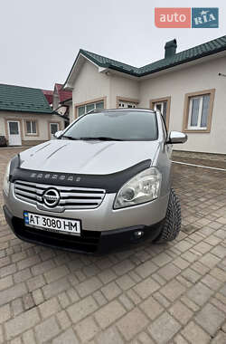 Позашляховик / Кросовер Nissan Qashqai+2 2008 в Городенці