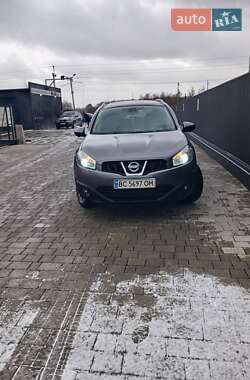 Позашляховик / Кросовер Nissan Qashqai+2 2012 в Львові