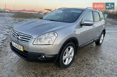 Позашляховик / Кросовер Nissan Qashqai+2 2009 в Івано-Франківську