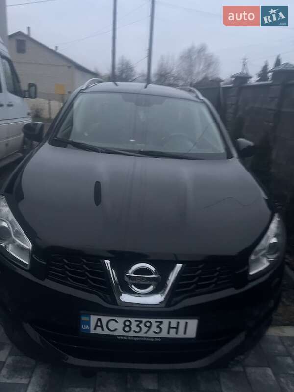 Nissan Qashqai+2 2011