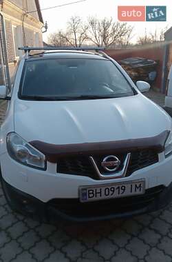 Внедорожник / Кроссовер Nissan Qashqai+2 2012 в 